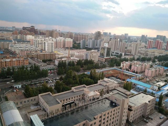 探秘鄂尔多斯，大漠风华之旅！